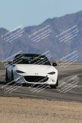 media/Oct-24-2025-Doghouse Garage (Fri) [[783d2ff07a]]/3-Intermediate/Session 3 (Turn 12)/